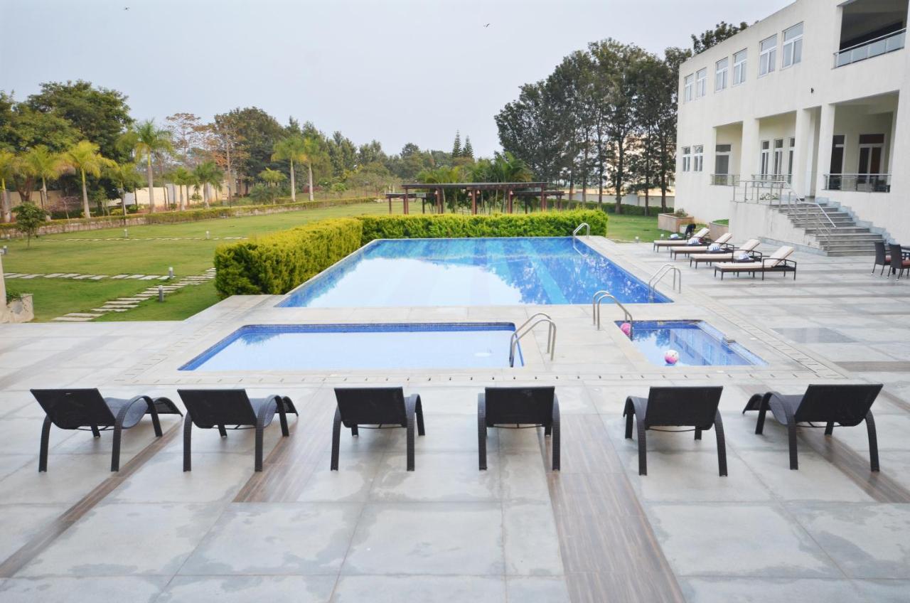 Spree Resort At Century Wintersun Dod Ballāpur Esterno foto