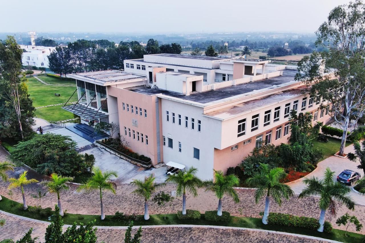 Spree Resort At Century Wintersun Dod Ballāpur Esterno foto